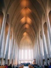 Fāng Chénlín Xuěyán